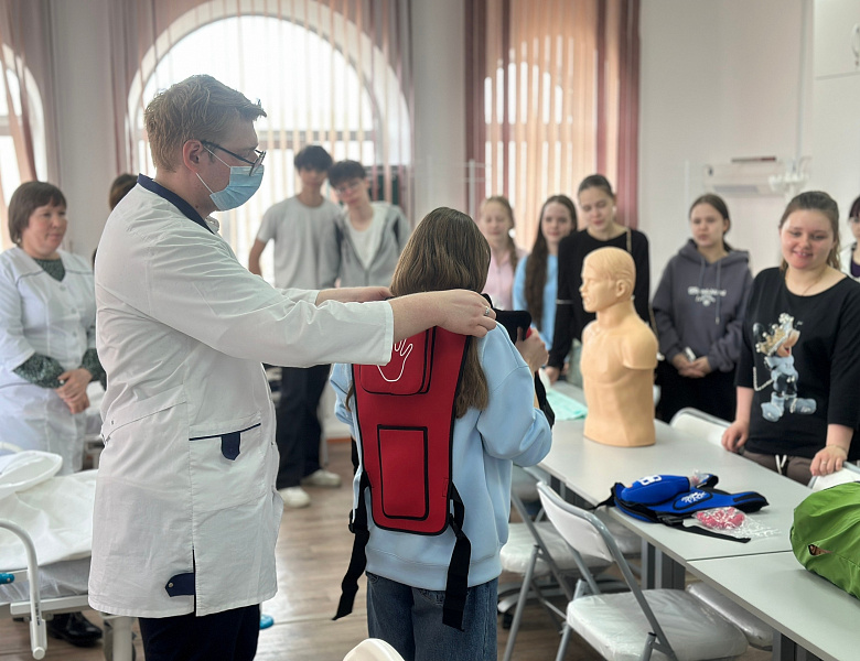 В Саткинском медицинском колледже прошёл Единый день открытых дверей