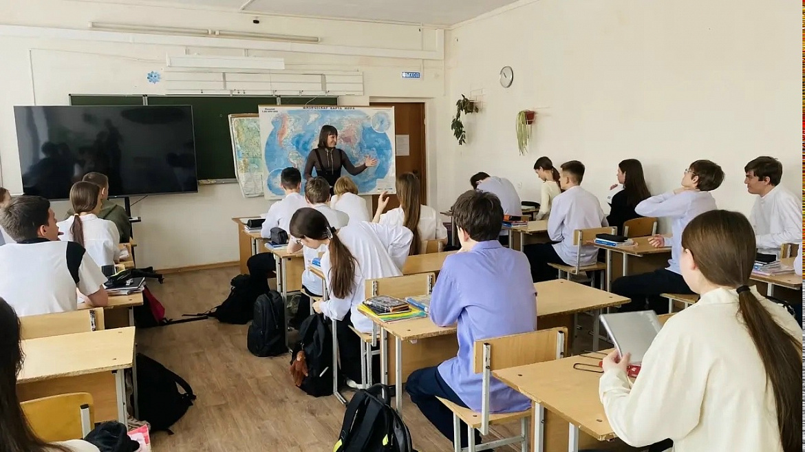 В преддверии Единого дня открытых дверей: школьники узнали о профессиях будущего