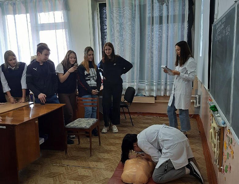 «Парад профессий» для учеников 9 классов