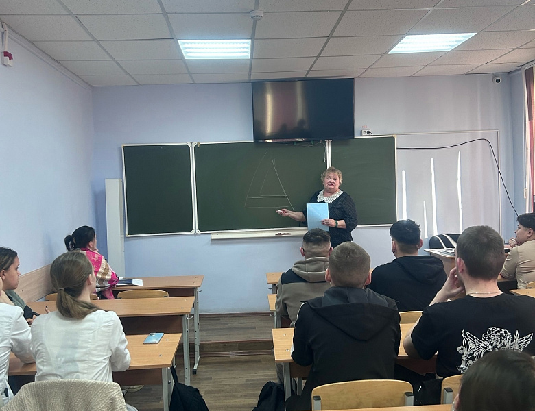 Встреча будущих выпускников с психологом ОКУ «Центр занятости населения г. Сатка» Хабибуллиной Т.И.